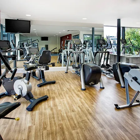 Bristol Filton By Ihg Hotel 4*