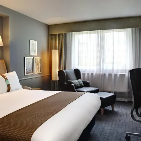 Hotel Bristol Filton By Ihg 4*