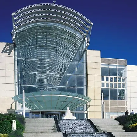Hotel Bristol Filton By Ihg 4*